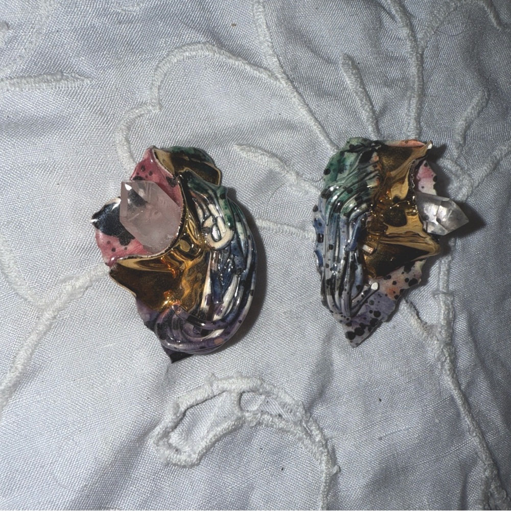 Vintage Lacombe Earrings 1988 Beautiful light pink Crystals in porcelain